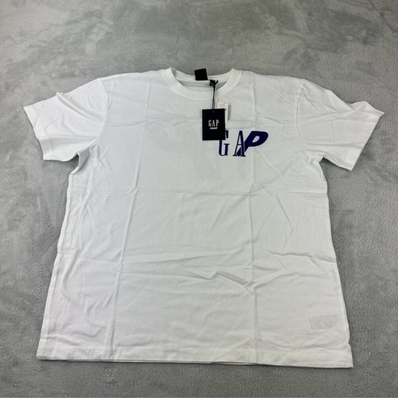 PALACE Other - Palace x Gap NWT Men's Size Large White T-Shirt 100% Cotton